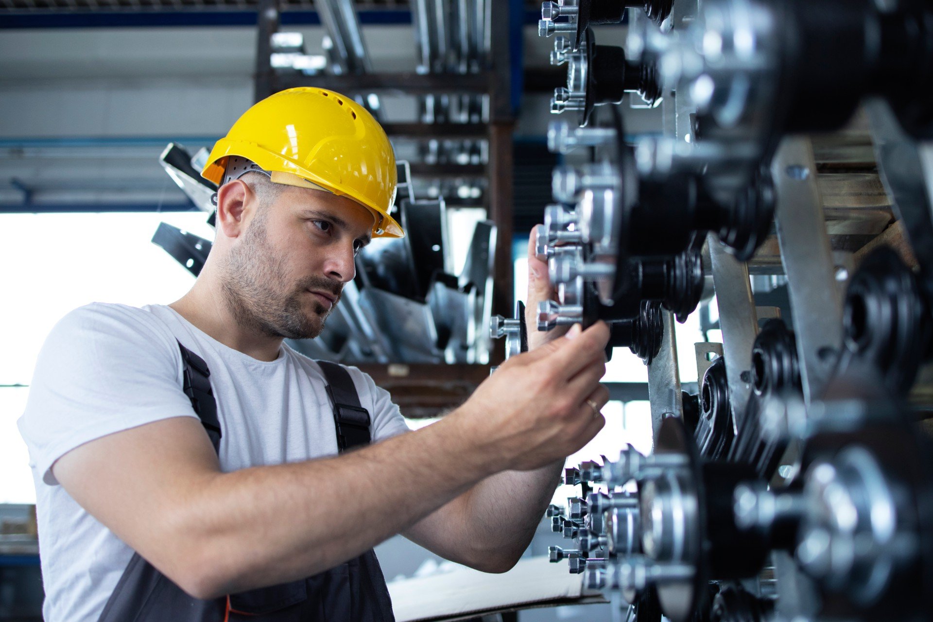 Careers in Mechanical Engineering: Roles, Salary & Industries