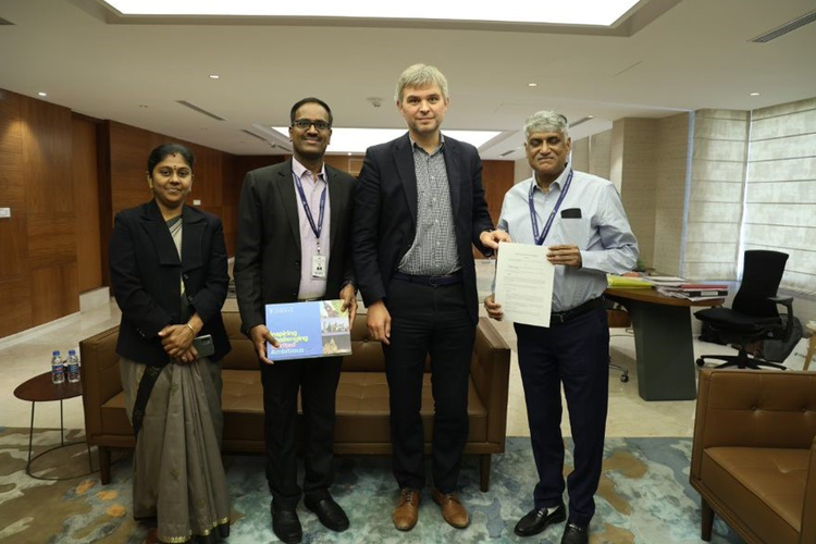 MoU was exchanged with the University of Liverpool