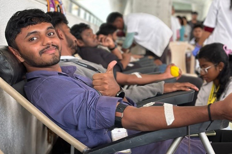 Presidency University hosts successful Blood Donation Camp