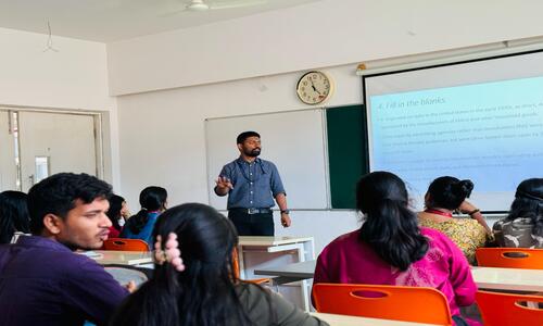 From Print to Pixels: Media Studies Quiz Sparks Digital Insight