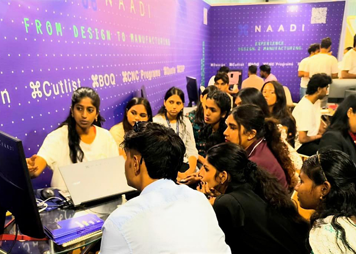 SOD Students Visit India Wood Expo for Industry Exposure