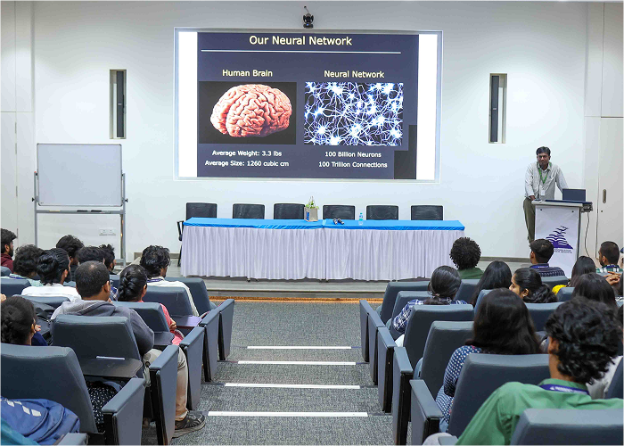 SOCSE Hosts Seminar on Machine Learning to Deep Learning Transition
