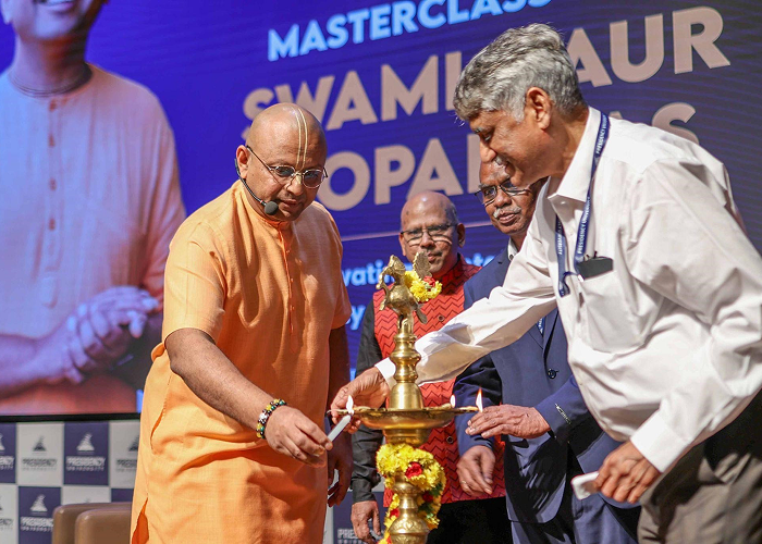 SOM Hosts Mindful Living Masterclass with Swami Gaur Gopal Das
