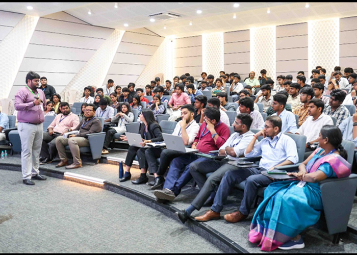Department of Petroleum Engineering Hosts Industry Talk for PetroGenesis 2026