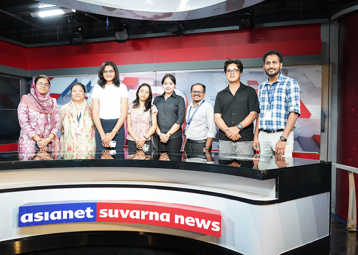 SOMS | Media Visit to Asianet Suvarna News Introduces Students to Newsroom Operations