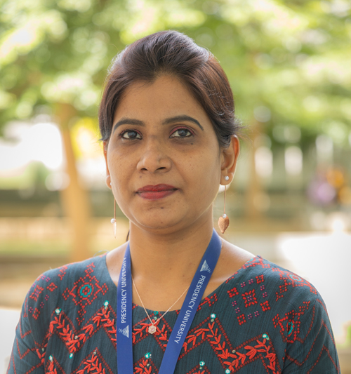 Dr. Shakkeera L